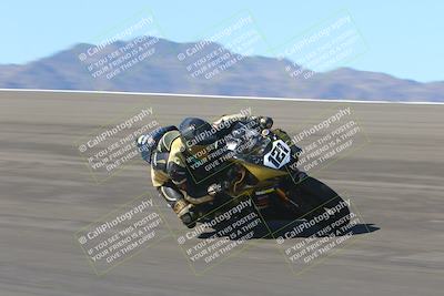 media/Oct-01-2023-SoCal Trackdays (Sun) [[4c570cc352]]/Bowl (1020am)/